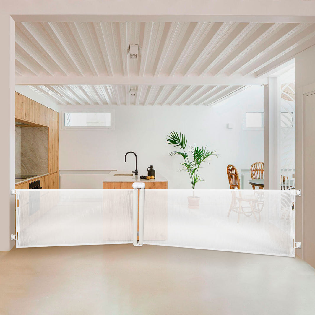 Double Sides Multi-function Retractable Gate